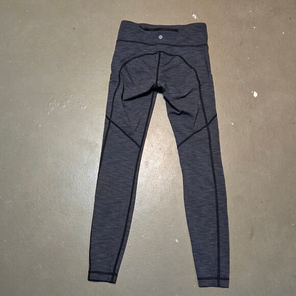 Lululemon Mid Rise Speed Tight V in Heathered Black Leggings Women's Size‎ 4 - Picture 6 of 10